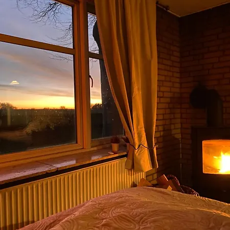 Bondegardsferie Med Fiskemuligheder Semesterbostad Bredebro